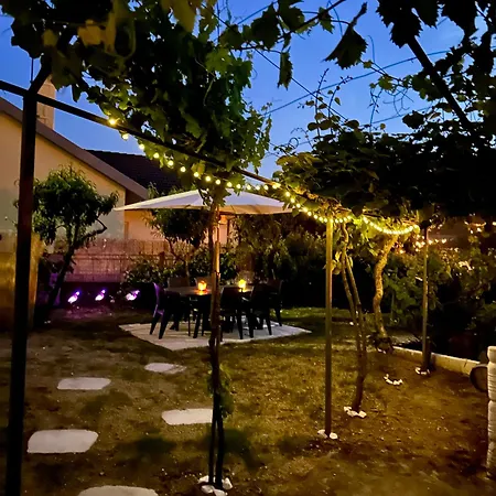 アパート O Jardim Magico Teixoso